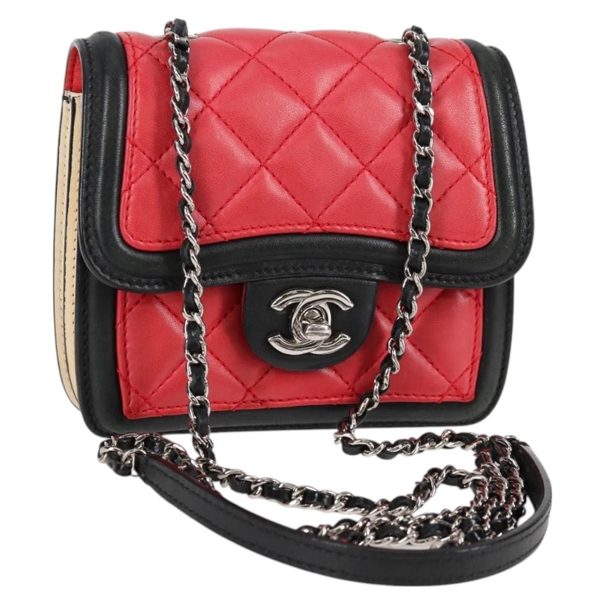 Chanel Chanel Matelasse Chain Shoulder Bag Size ONE SIZE - 1 Thumbnail