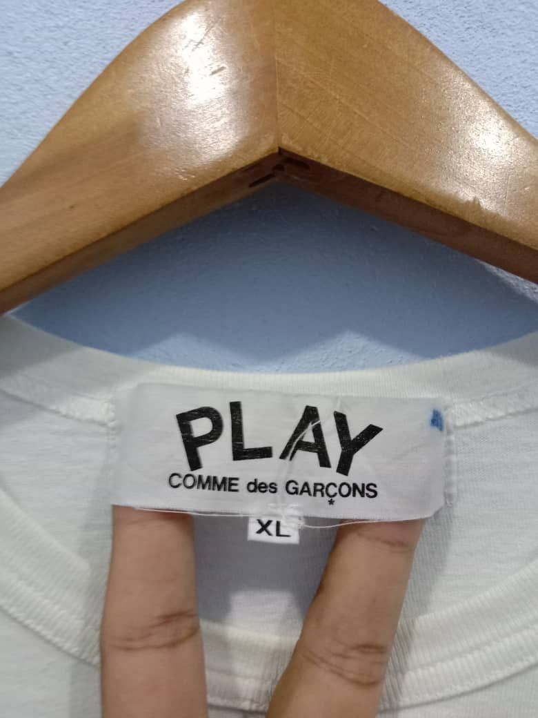 Comme des Garcons COMME DES GARCONS PLAY LONG SLEEVE SIDE LOGO TEE XL SIZE Size US L / EU 52-54 / 3 - 4 Thumbnail