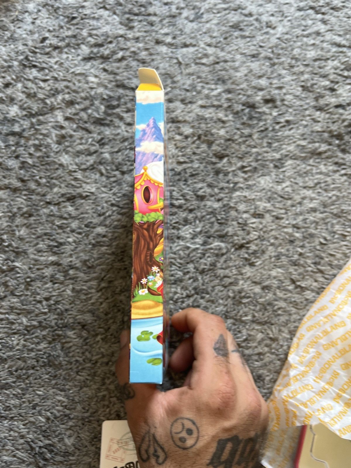 Hypebeast 2025 McDonald’s McDonaldland Birdie Tin Size ONE SIZE - 8 Thumbnail