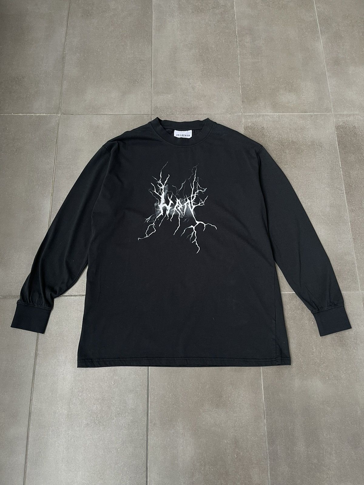 Han Kjobenhavn !DS! FW22 Han Kjobenhavn "HAN" Artwork Boxy Tee Long Sleeve Size US M / EU 48-50 / 2 - 6 Thumbnail