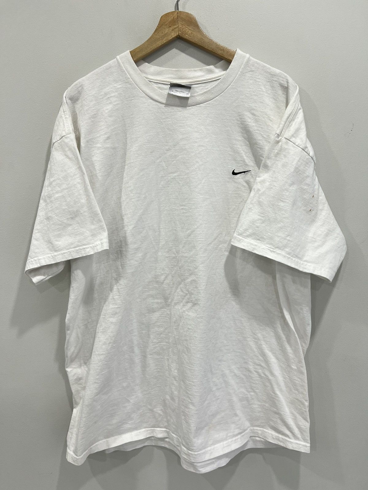 Vintage Vintage Nike Y2K Tee Shirt Swoosh Check Size US XXL / EU 58 / 5 - 1 Thumbnail