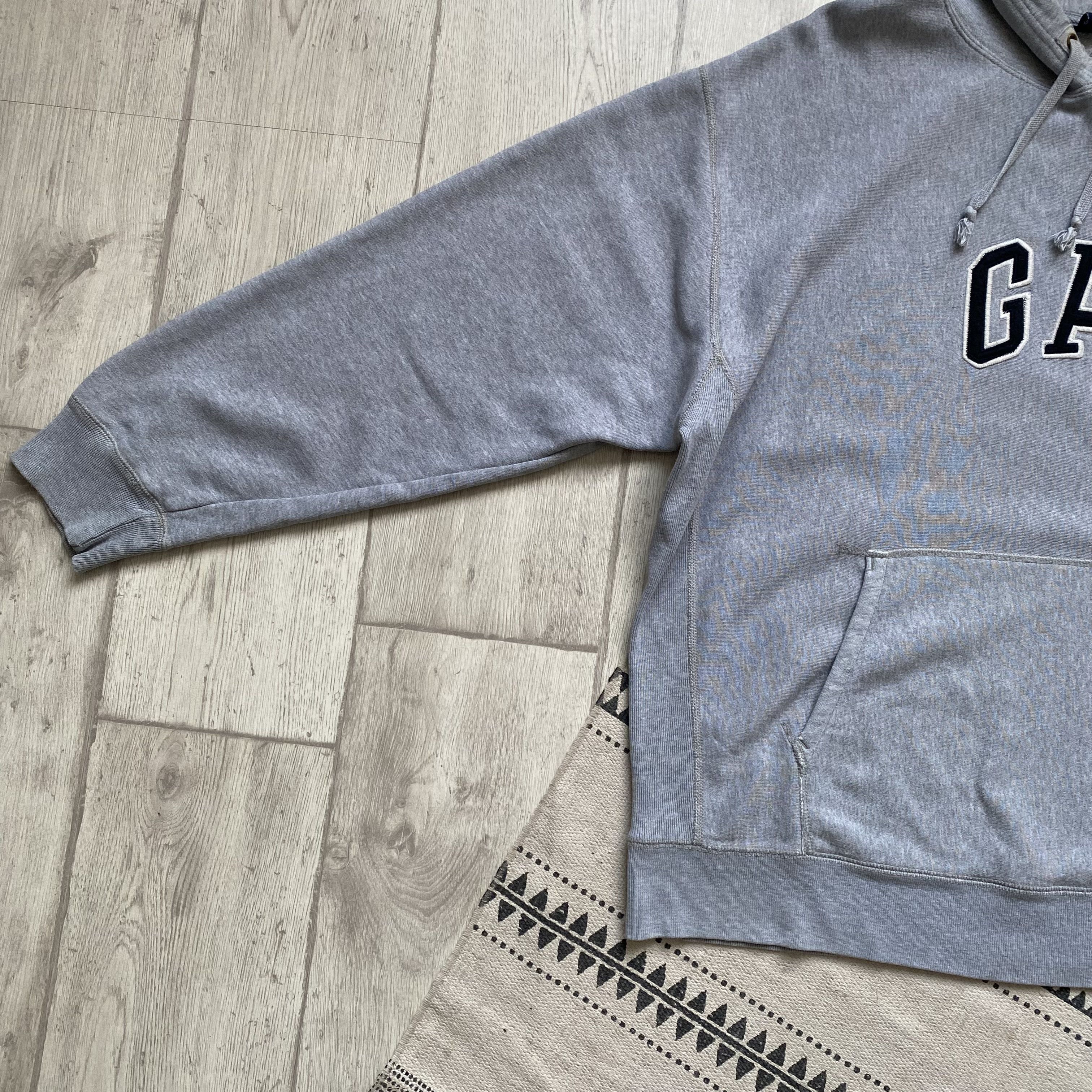 Gap Vintage Gap Boxy hoodie Center logo Distressed reverse weave Size US XL / EU 56 / 4 - 6 Thumbnail
