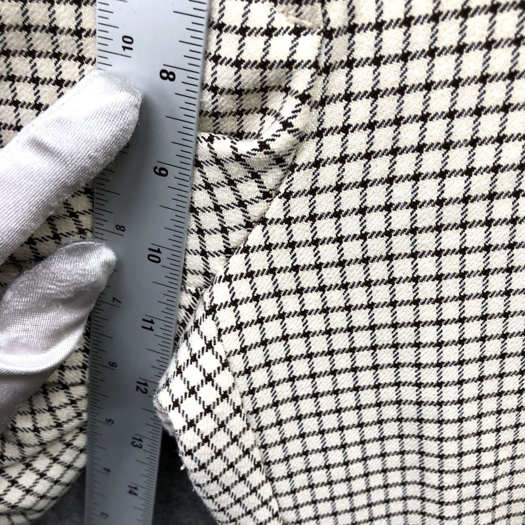Zara Zara Women's Cropped Wide-Leg Dress Pant M Cream Grid Plaid High Rise Cropped Trouser Dress Pant Office Workwear Size 32" / US 10 / IT 46 - 7 Thumbnail