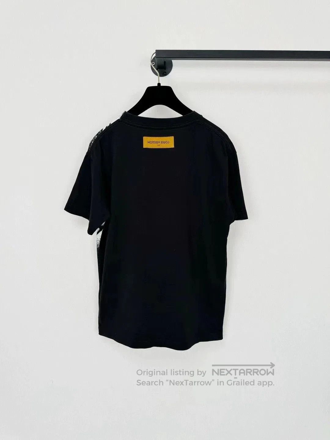 Louis Vuitton Louis Vuitton Short Sleeve T-shirt S. Size US S / EU 44-46 / 1 - 6 Thumbnail