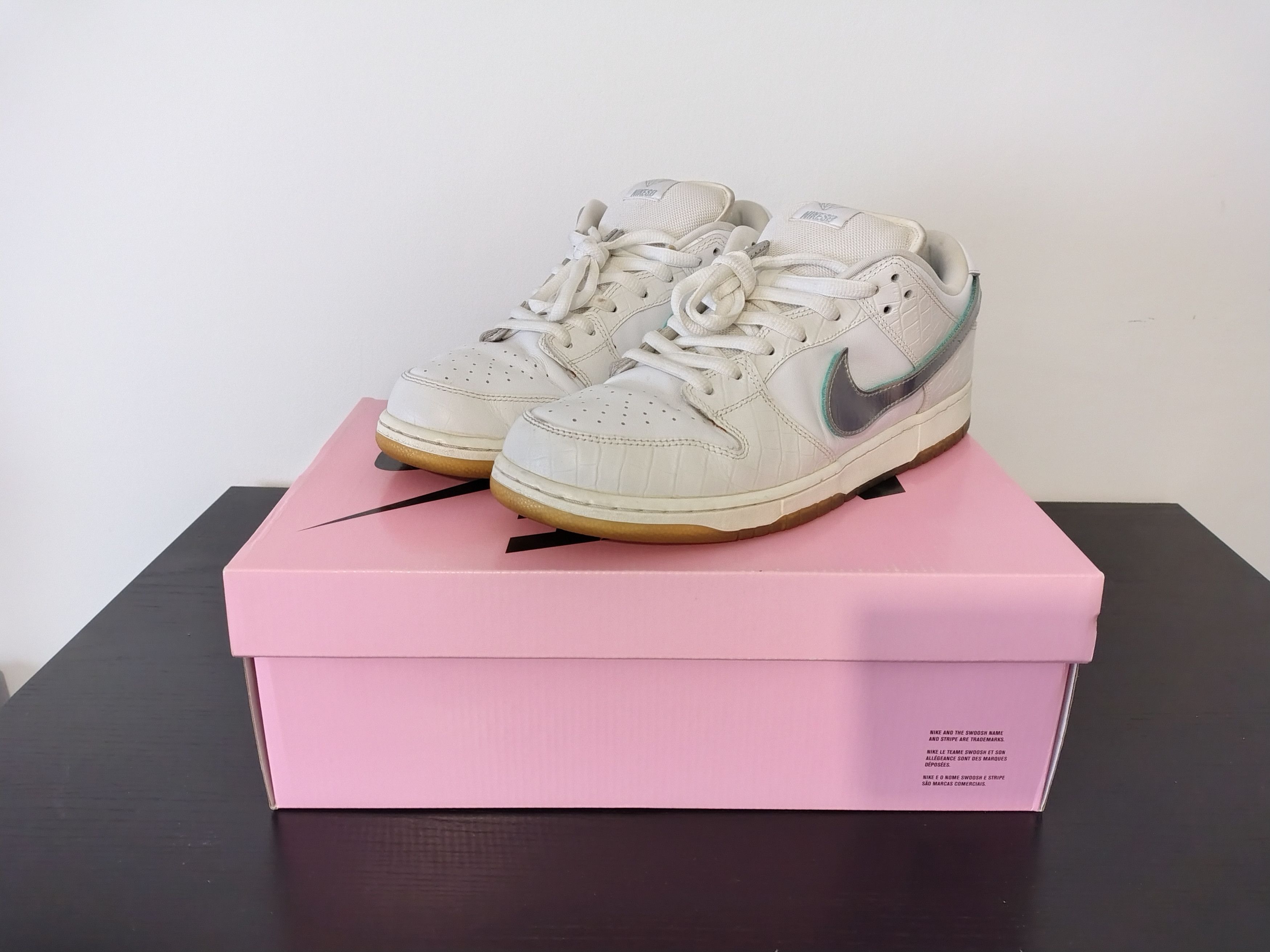 Nike SB Nike SB Dunk Low Diamond Supply Co. White Diamond Size US 13 / EU 46 - 2 Thumbnail