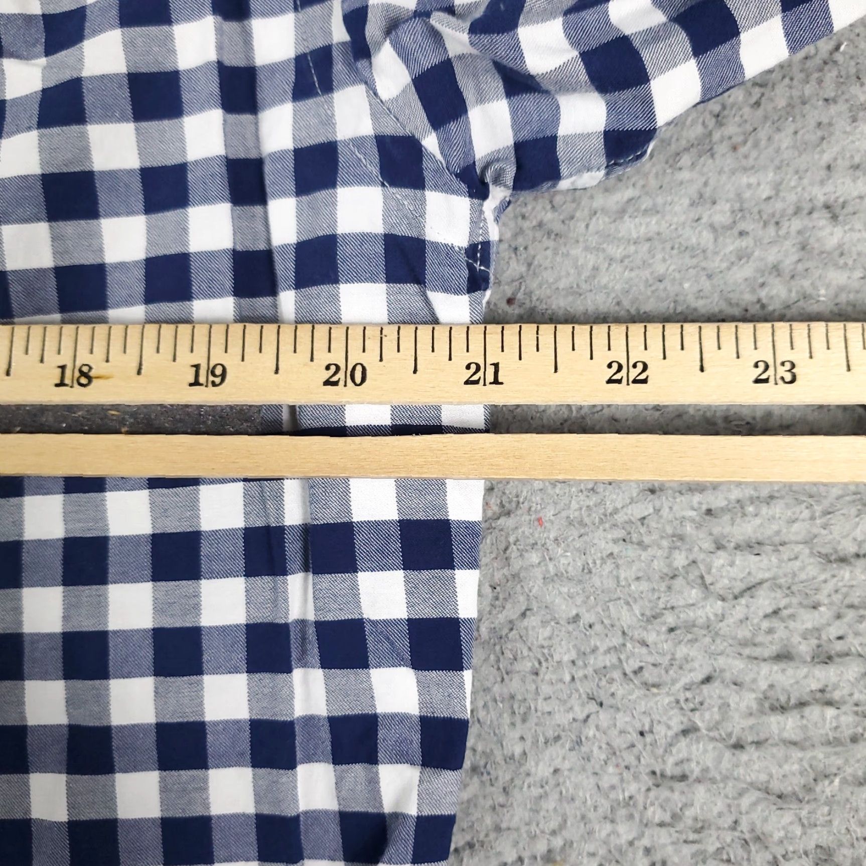 Tommy Hilfiger VINTAGE Tommy Hilfiger Shirt Mens Medium Blue Check Casual Button Up Long Sleeve Size US M / EU 48-50 / 2 - 5 Thumbnail