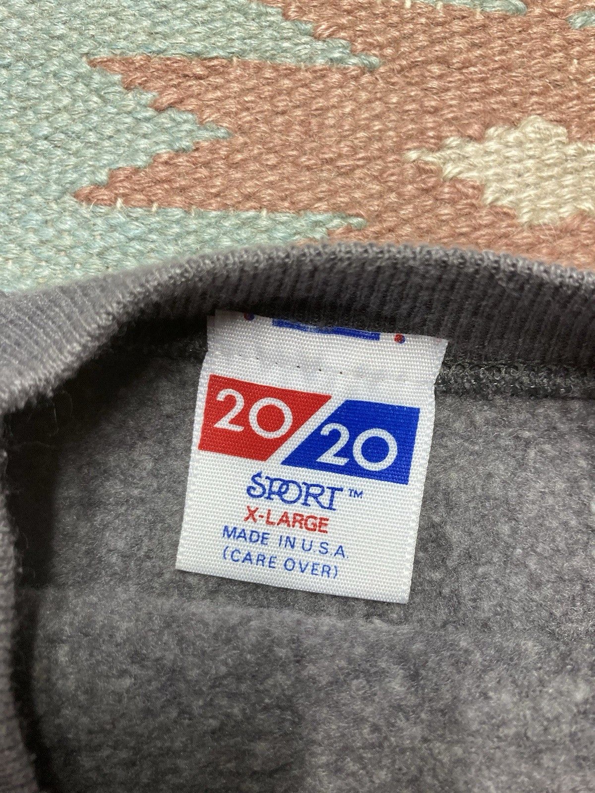 Vintage Vintage 80s sweatshirt stone gray blank raglan pullover XL Size US XL / EU 56 / 4 - 3 Thumbnail
