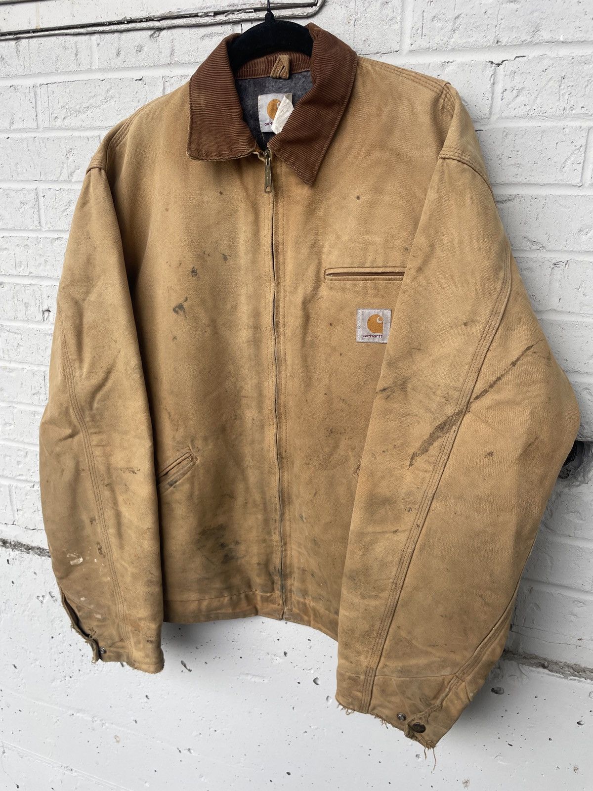 Carhartt 90s Carhartt Detroit J01 faded and distressed jacket Size US XL / EU 56 / 4 - 2 Thumbnail