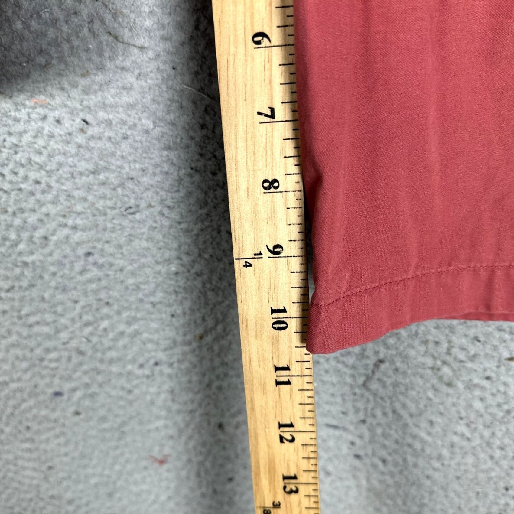 J.Crew J Crew Mens Chino Shorts 33 Coral Pink Khaki Flat Front Casual EUC Size US 33 - 6 Thumbnail