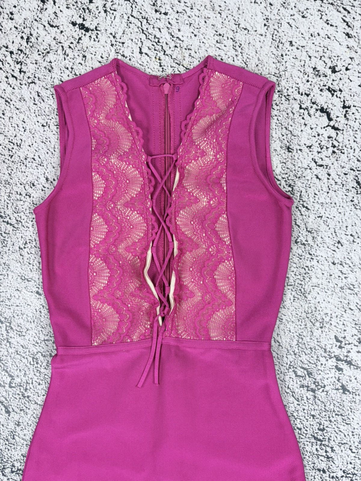 Herve Leger Fuchsia Bandage Dress Herve S Size S / US 4 / IT 40 - 2 Thumbnail