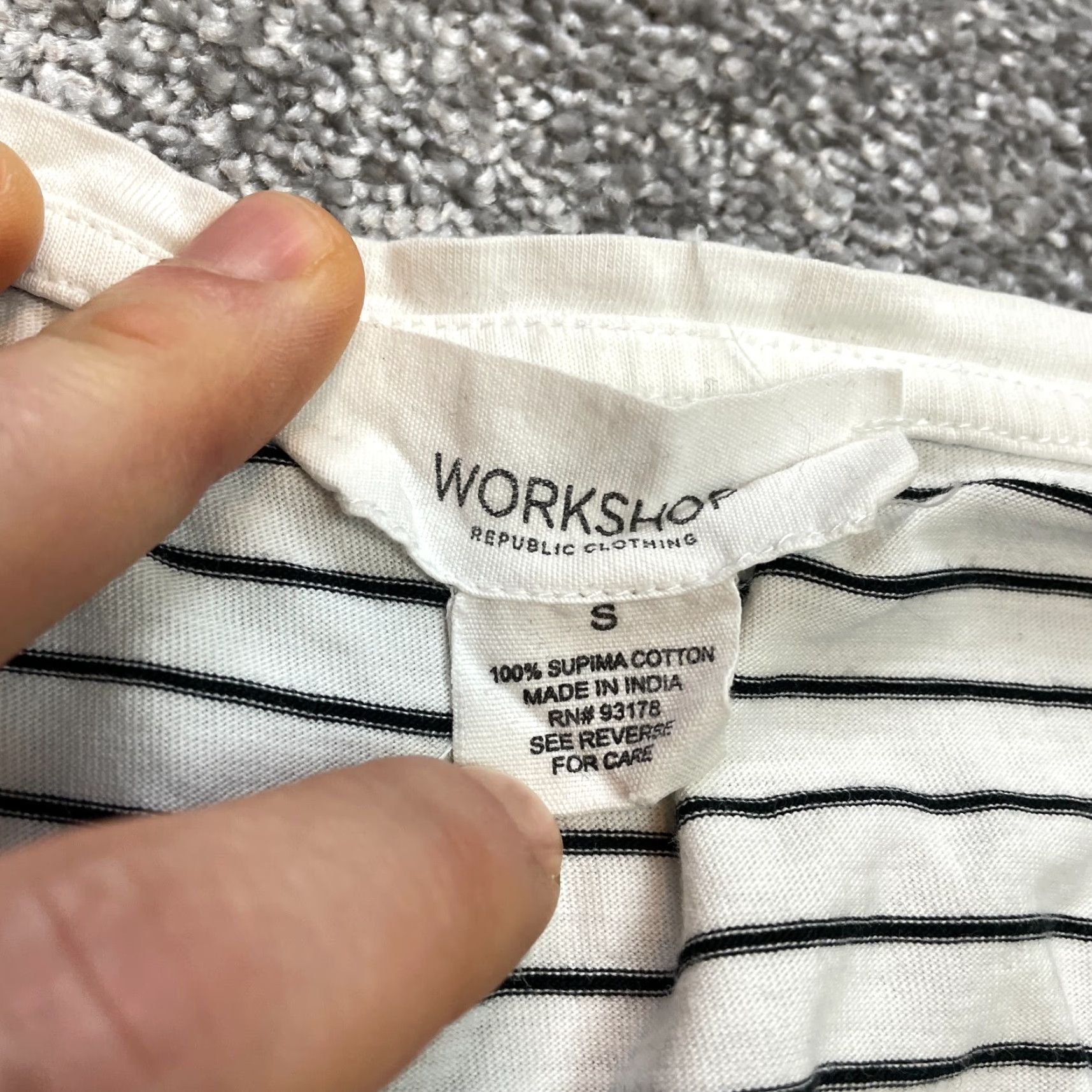 Vintage Workshop Shirt Womens Small White Blue Striped V Neck Short Sleeve Supima Cotton Size S / US 4 / IT 40 - 4 Thumbnail