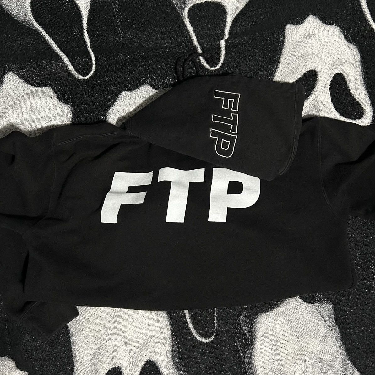Fuck The Population FuCkTHePoPuLaTiON x THRasHeR HooDiE Size US XL / EU 56 / 4 - 2 Thumbnail