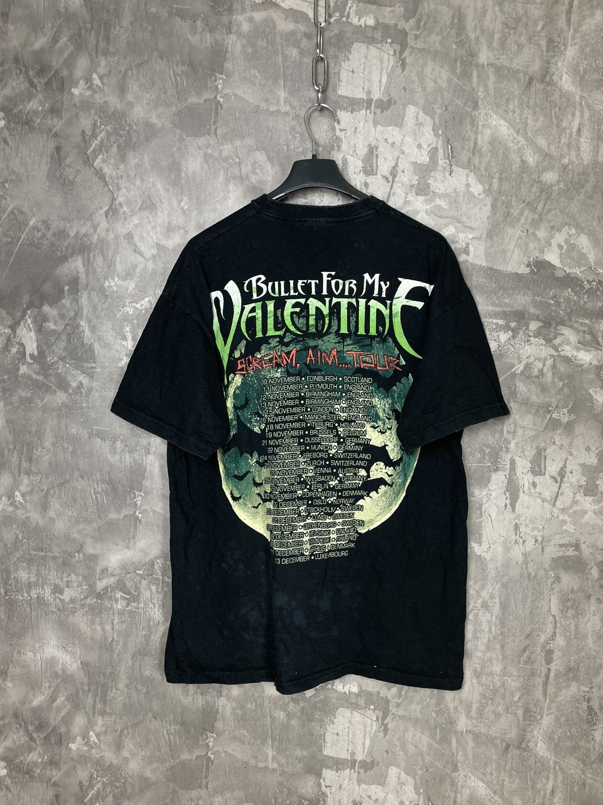 Band Tees × Vintage Vintage 2000’s Bullet for my valentine all over print tee Size US L / EU 52-54 / 3 - 8 Thumbnail