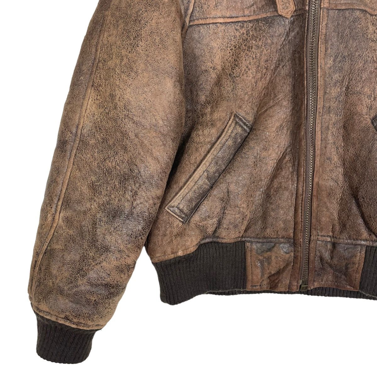Leather × Vintage 💥VINTAGE FEDELESS MILITARY SHEARLING B3 SHEEPSKIN JACKET Size US M / EU 48-50 / 2 - 3 Thumbnail