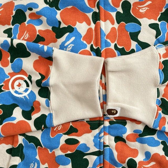 Bape 2024 🔥JAKARTA Store Camo🔥 BAPE shark full zip hoodie APE Size US XXL / EU 58 / 5 - 7 Thumbnail