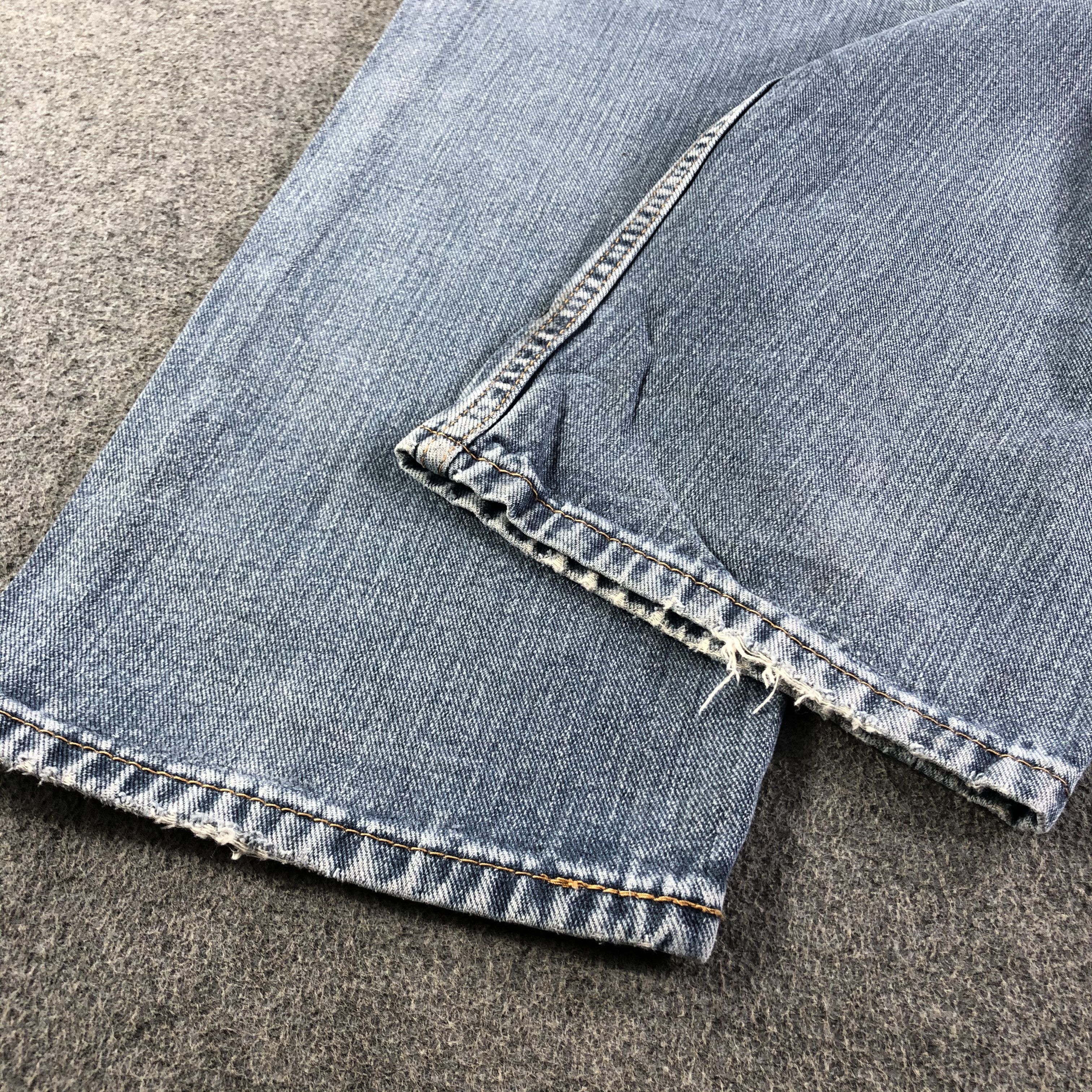 Levi's Vintage Levis 514 Jeans-J3406 Size US 35 - 6 Thumbnail