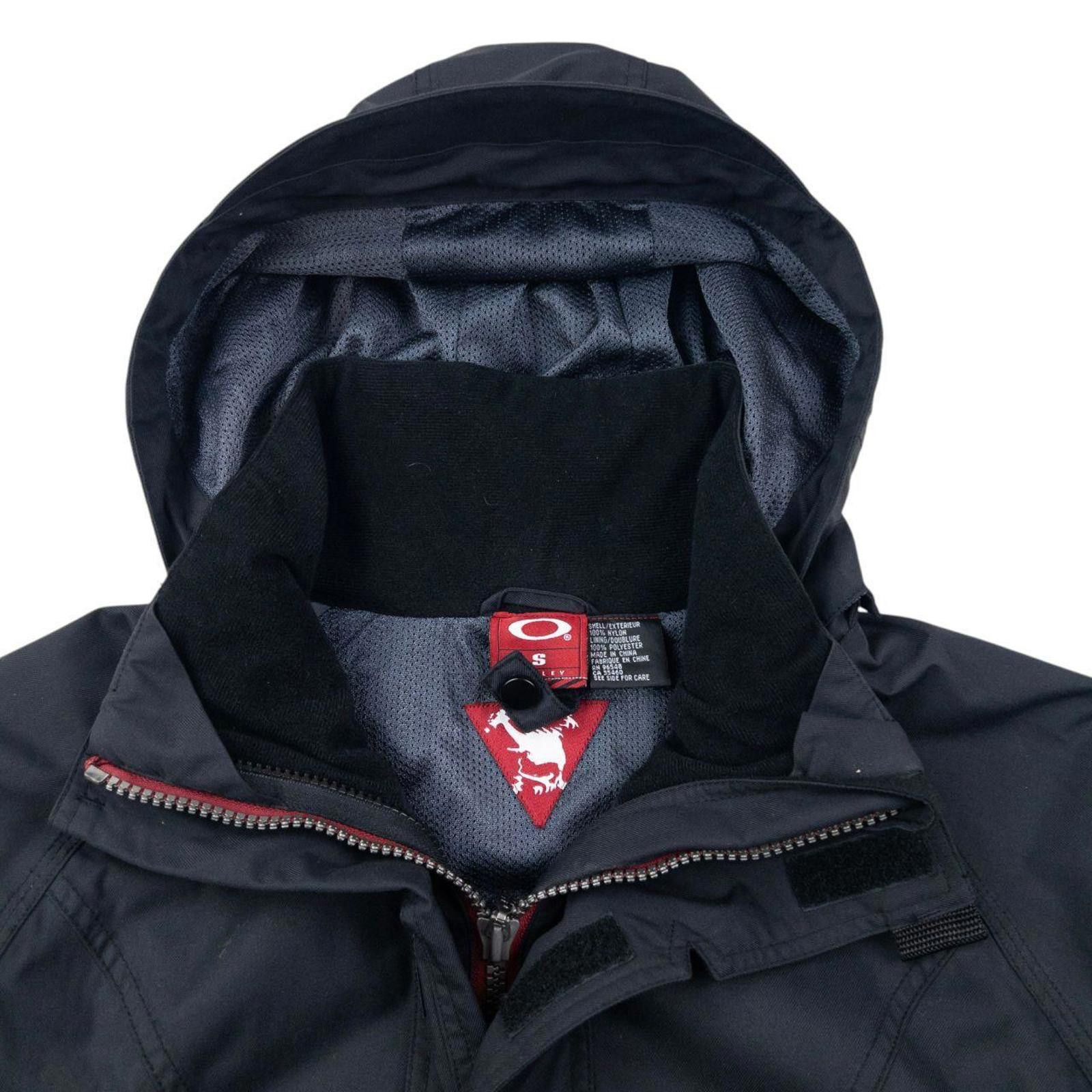 Oakley Vintage 90s Oakley Zip Up Snowboarding Jacket Size L Size US L / EU 52-54 / 3 - 3 Thumbnail