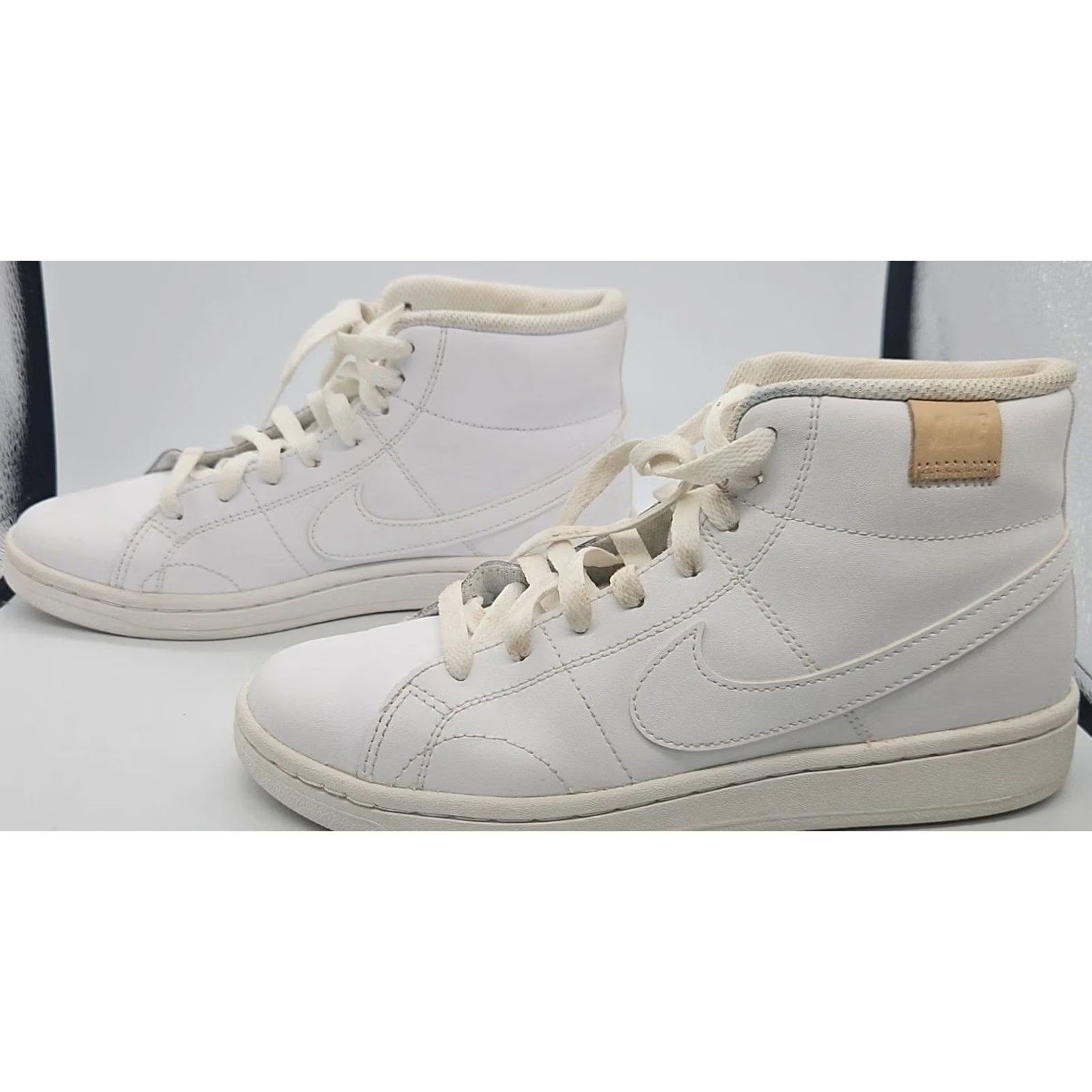 Nike Nike Court Royale 2 Mid White Womens Size 7.5 Sneakers Size US 8 / IT 38 - 4 Thumbnail