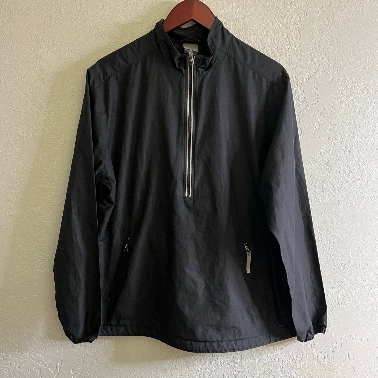 Nike VINTAGE Nike Jacket Mens XL (16-18) Black Windbreaker swoosh Size US XL / EU 56 / 4 - 1 Thumbnail
