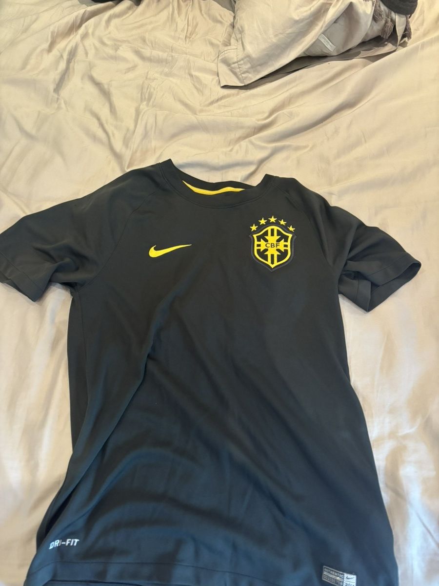 Other Brazil 2014 training jersey Size US S / EU 44-46 / 1 - 1 Thumbnail