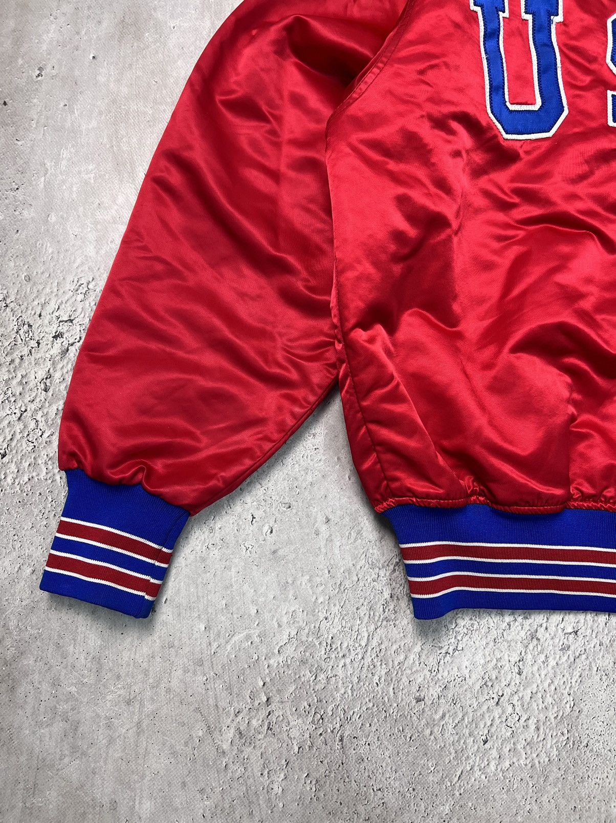 Fubu × Vintage Vintage USA Satin Bomber Jacket Varsity 05 Two Tone 2000s Size US L / EU 52-54 / 3 - 14 Thumbnail