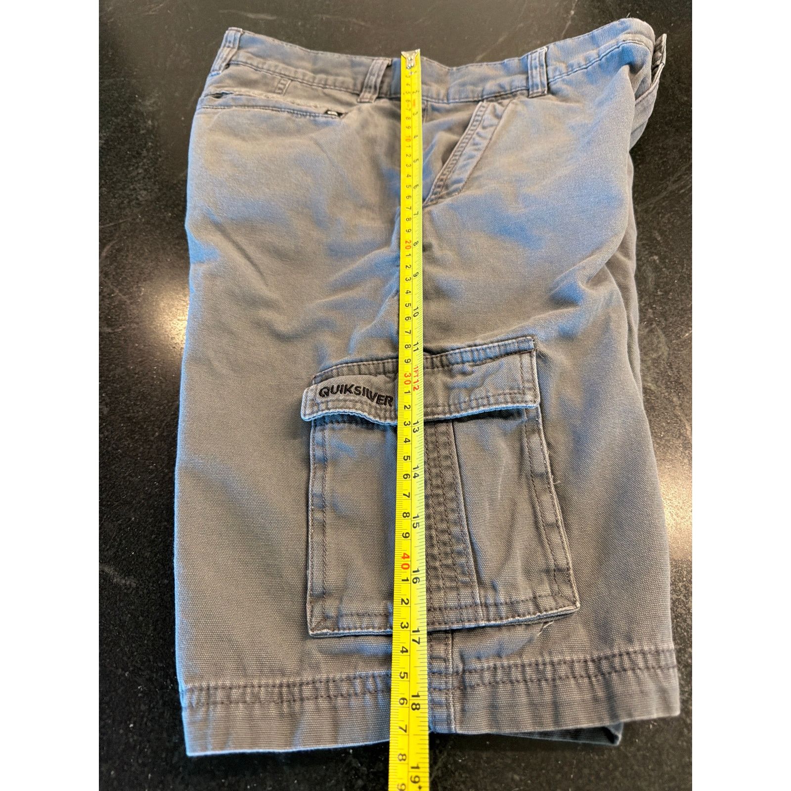 Quiksilver Quiksilver gray cargo shorts Sz 27 100% Cotton Size US 28 / EU 44 - 7 Thumbnail