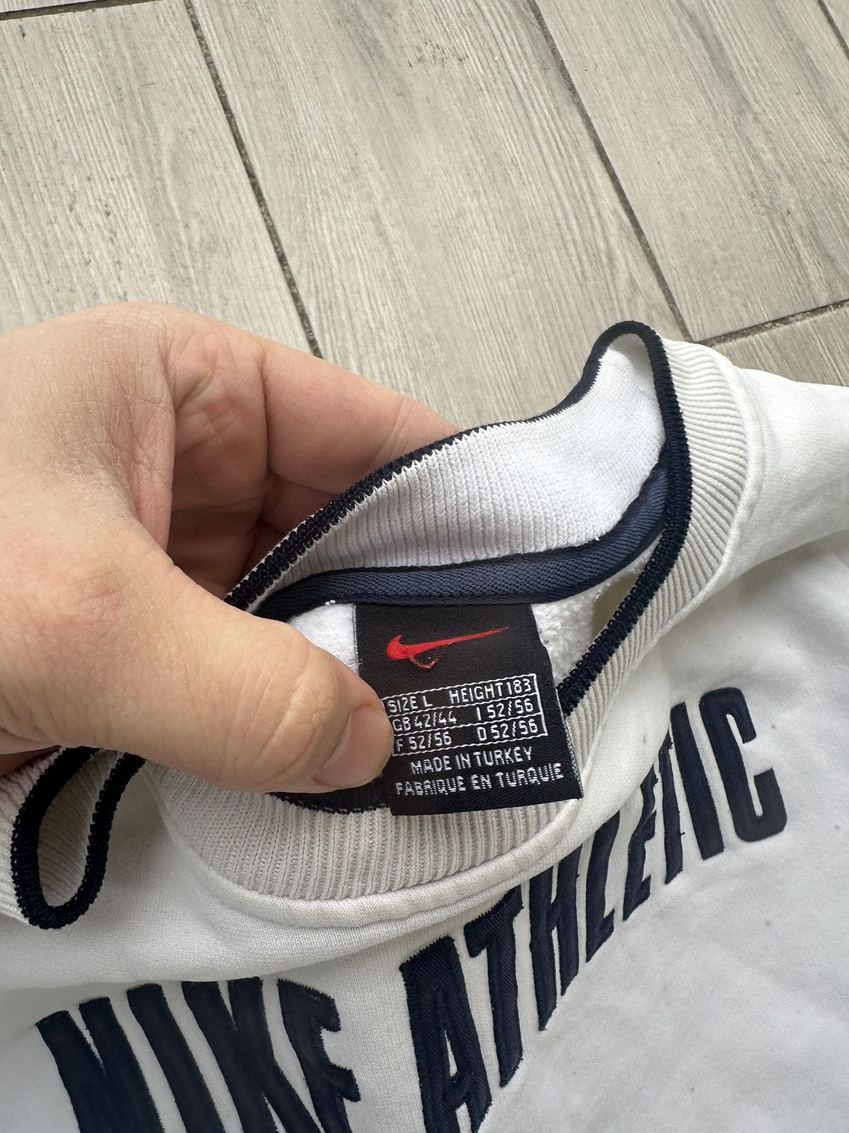Nike Vintage Nike Athletic Crewneck Sweatshirt Size US L / EU 52-54 / 3 - 6 Thumbnail