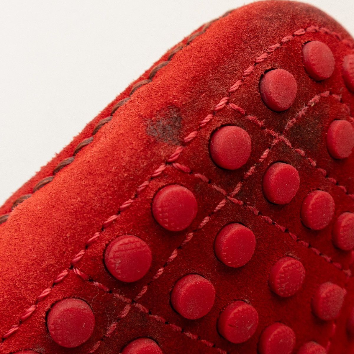 Louis Vuitton Louis Vuitton Red Suede Monte Carlo Moccasin SZ: US 10.5 Size US 10.5 / EU 43-44 - 13 Thumbnail