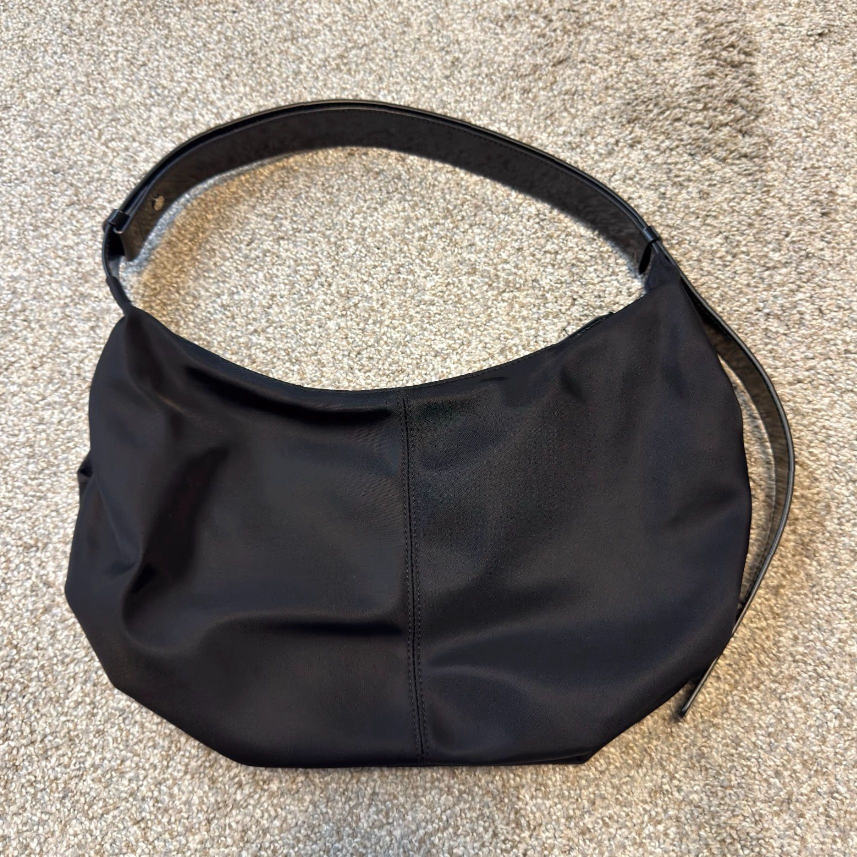 Vintage **Korea Designer Nothing Written Black Nylon Medium Shoulder Bag** User: Korea Designer Nothing Written Black Nylon Medium Shoulder Bag Size ONE SIZE - 2 Thumbnail
