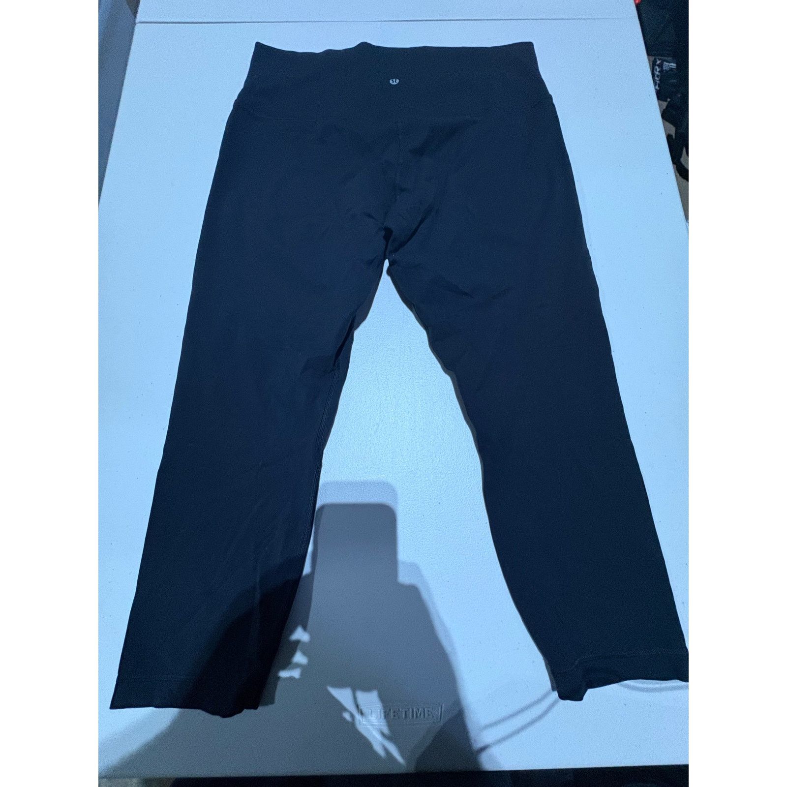Lululemon Lululemon Women’s Black Athletic Leggings Size Large 14 Size 36" / US 14 / IT 50 - 4 Thumbnail
