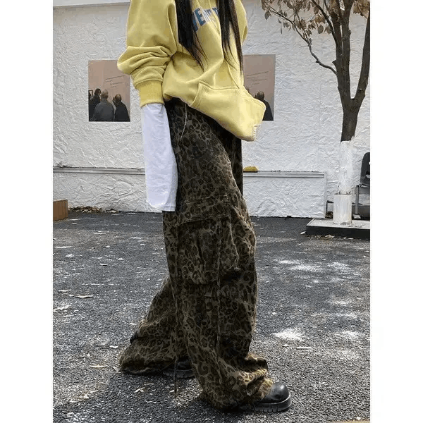 Japanese Brand × Vintage Retro leopard print paratrooper multi-pocket cargo trousers Size US 28 / EU 44 - 4 Thumbnail