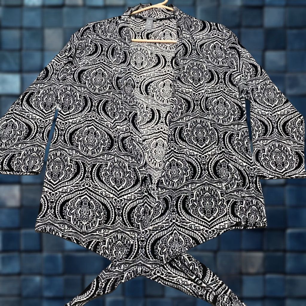 Vintage Chico's Womens Large Sweater Cardigan Black Paisley 3/4 Sleeve Open Front Tie – Regular Size L Women's Knit Shirt Size L / US 10 / IT 46 - 1 Thumbnail