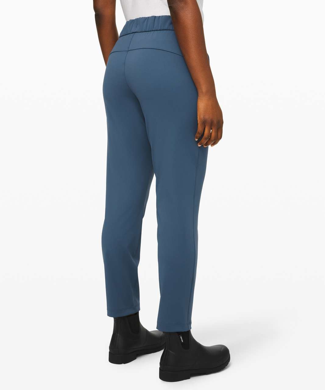 Lululemon NWOT Lululemon On the Fly 7/8 Pant in Code Blue size 4 Size 27" / US 4 / IT 40 - 2 Thumbnail