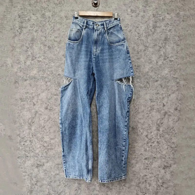 Maison Margiela Maison Margiela Women's Distressed Blue Denim Pants 0089 Size 28" / US 6 / IT 42 - 1 Thumbnail