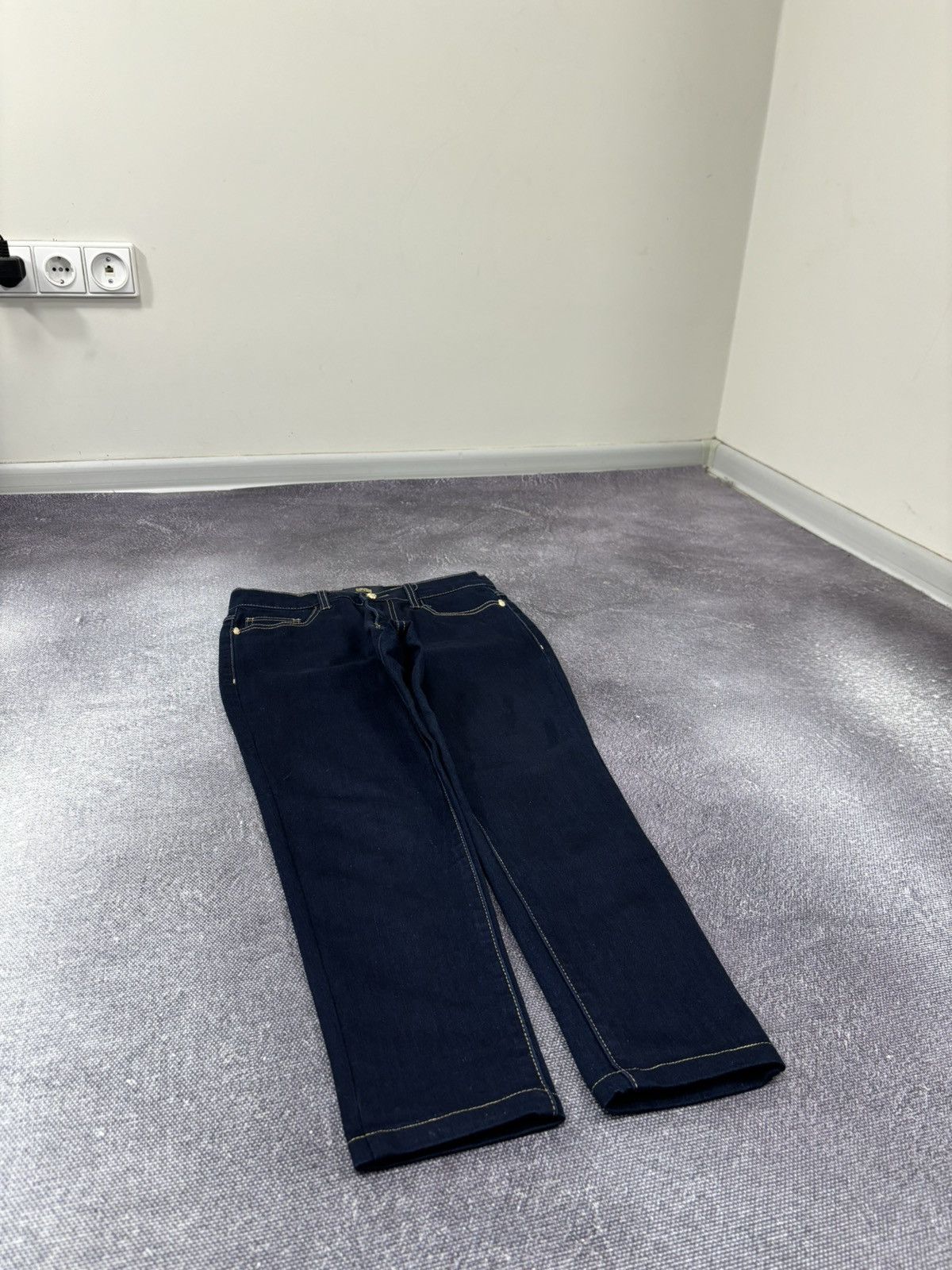 Cavalli Class Roberto Cavalli Class Women’s Rhinestones Navy Denim Jeans Size 26" / US 2 / IT 38 - 7 Thumbnail