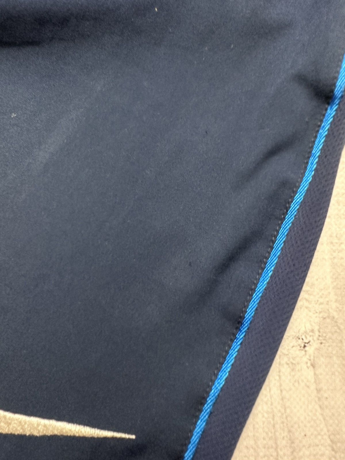 Vintage Vintage Nike Arsenal soccer shorts blue rare size L Size US 34 / EU 50 - 4 Thumbnail