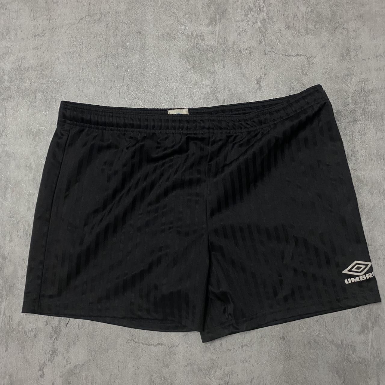 Umbro Umbro black football Shorts Size US 36 / EU 52 - 1 Thumbnail