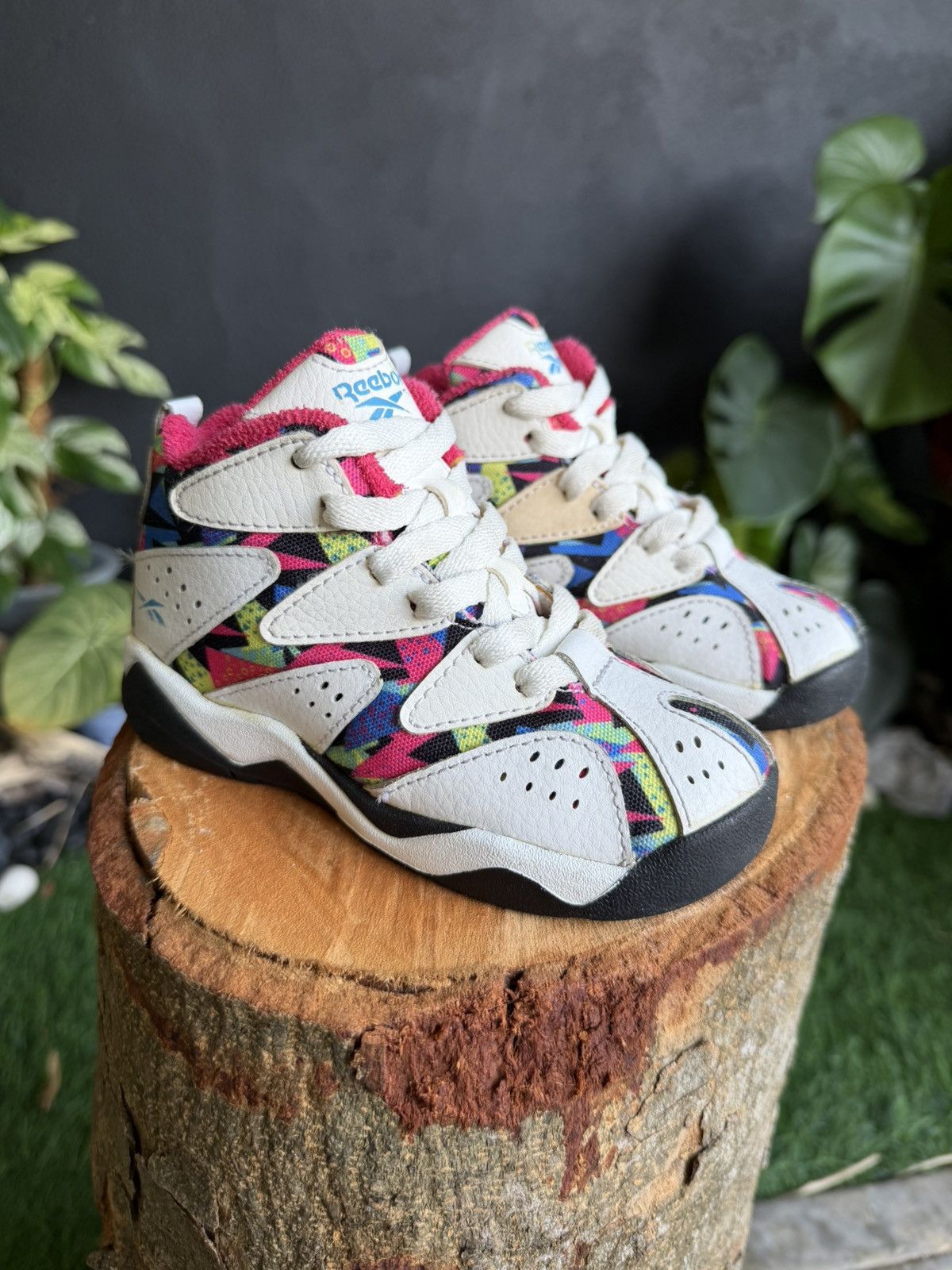Reebok Vintage Kids Reebok Kamikaze 1 Mid "I Love the 90s" Sneaker Size US 8 / EU 41 - 1 Thumbnail
