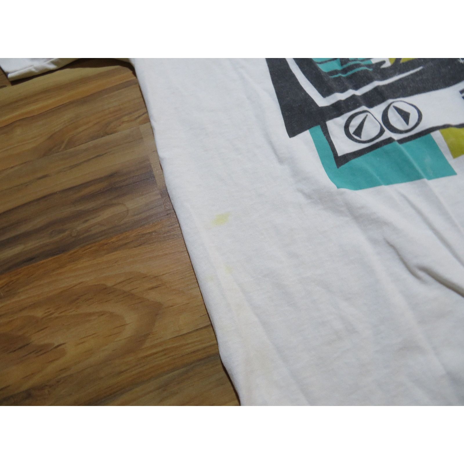 Hanes Clash Clear Malt Beverage White T-shirt Sz XL 1990s Size US XL / EU 56 / 4 - 8 Thumbnail