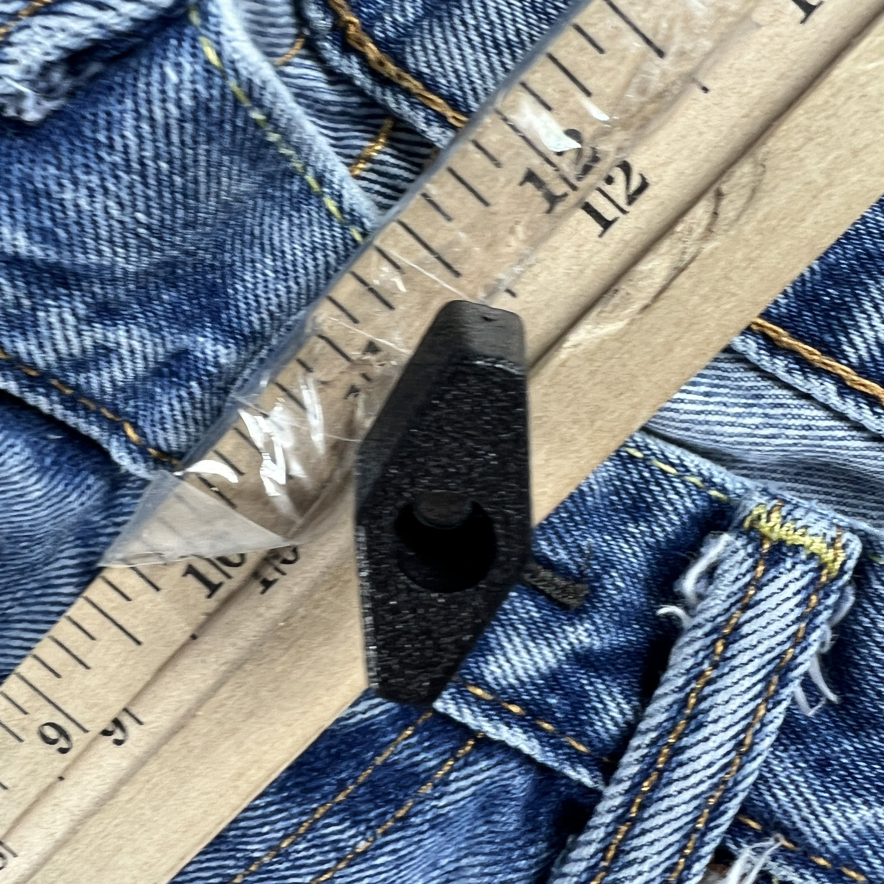 Levi's Levi's Jean Shorts 550 Faded Bermuda Cut Off Denim Jorts Size US 32 / EU 48 - 21 Thumbnail