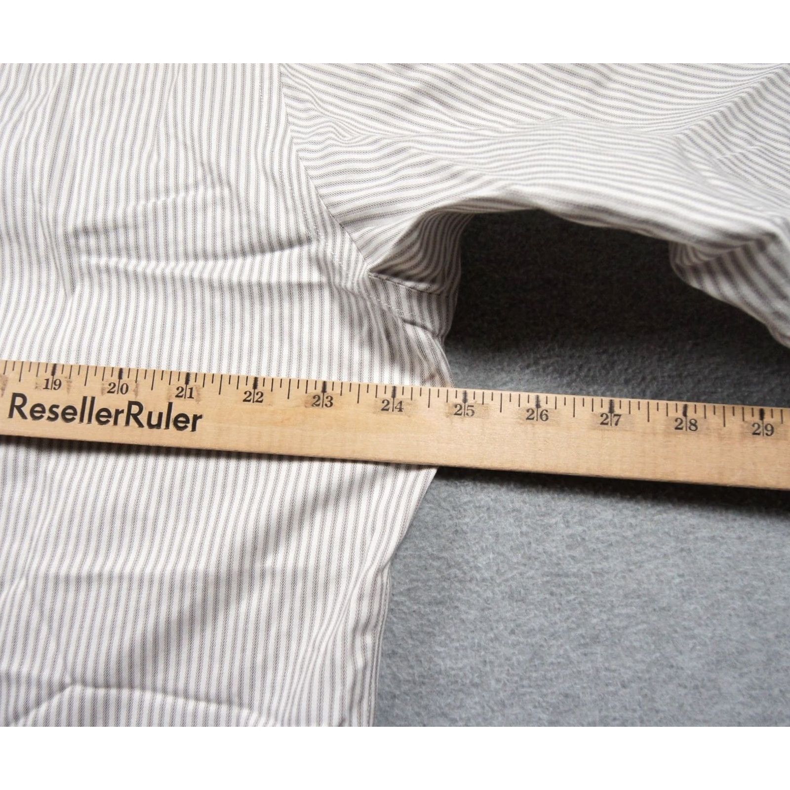 Brooks Brothers Brooks Brothers Shirt Mens 16.5 / 32 Gray Button Down Striped Madison Supima Size US XS / EU 42 / 0 - 7 Thumbnail