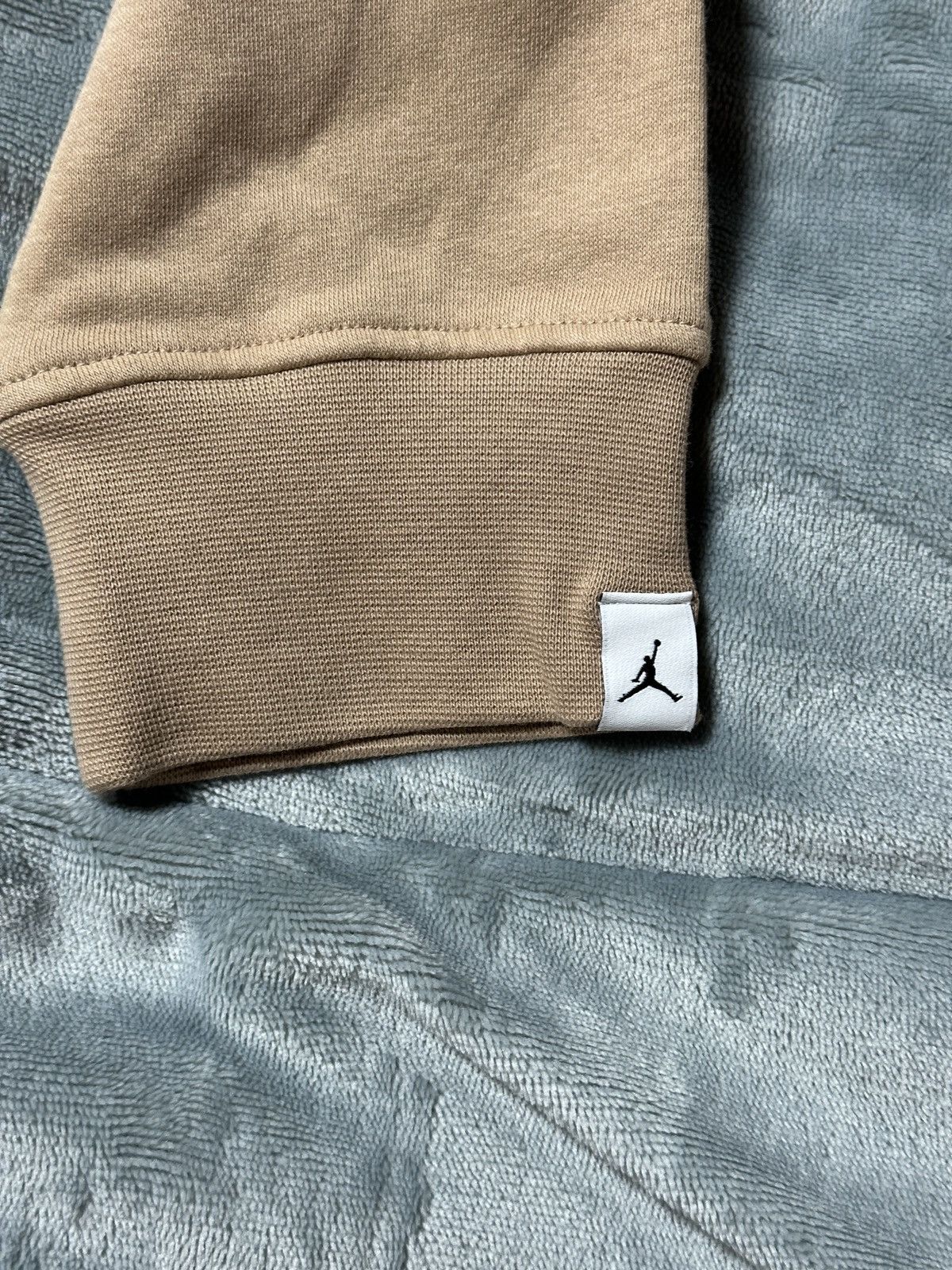 Jordan Brand Jordan Ugly Sweater Holiday Crewneck Size XL Hemp Sweatshirt Size US XL / EU 56 / 4 - 9 Thumbnail