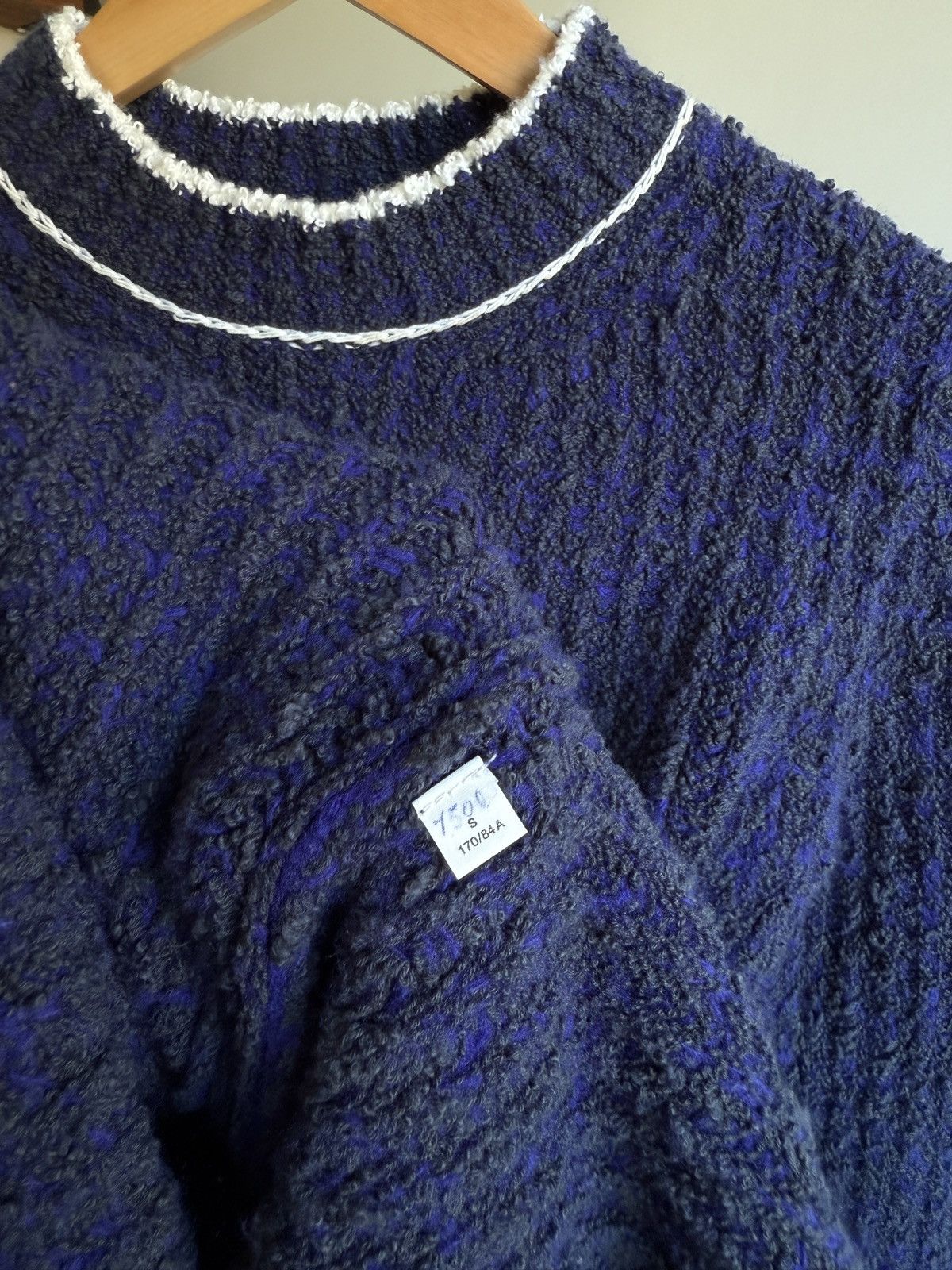Acne Studios Acne Studios Bouclé Knit Crewneck Sweater Navy White Trim Size L / US 10 / IT 46 - 11 Thumbnail