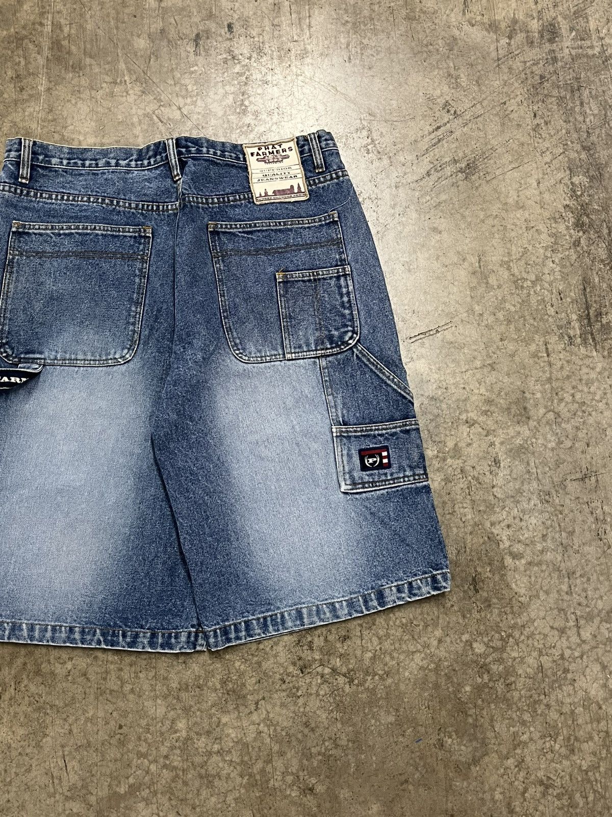 Phat Farm × Vintage Phat farm y2k baggy fit jorts carpenter cargo skater hype Size US 36 / EU 52 - 2 Thumbnail