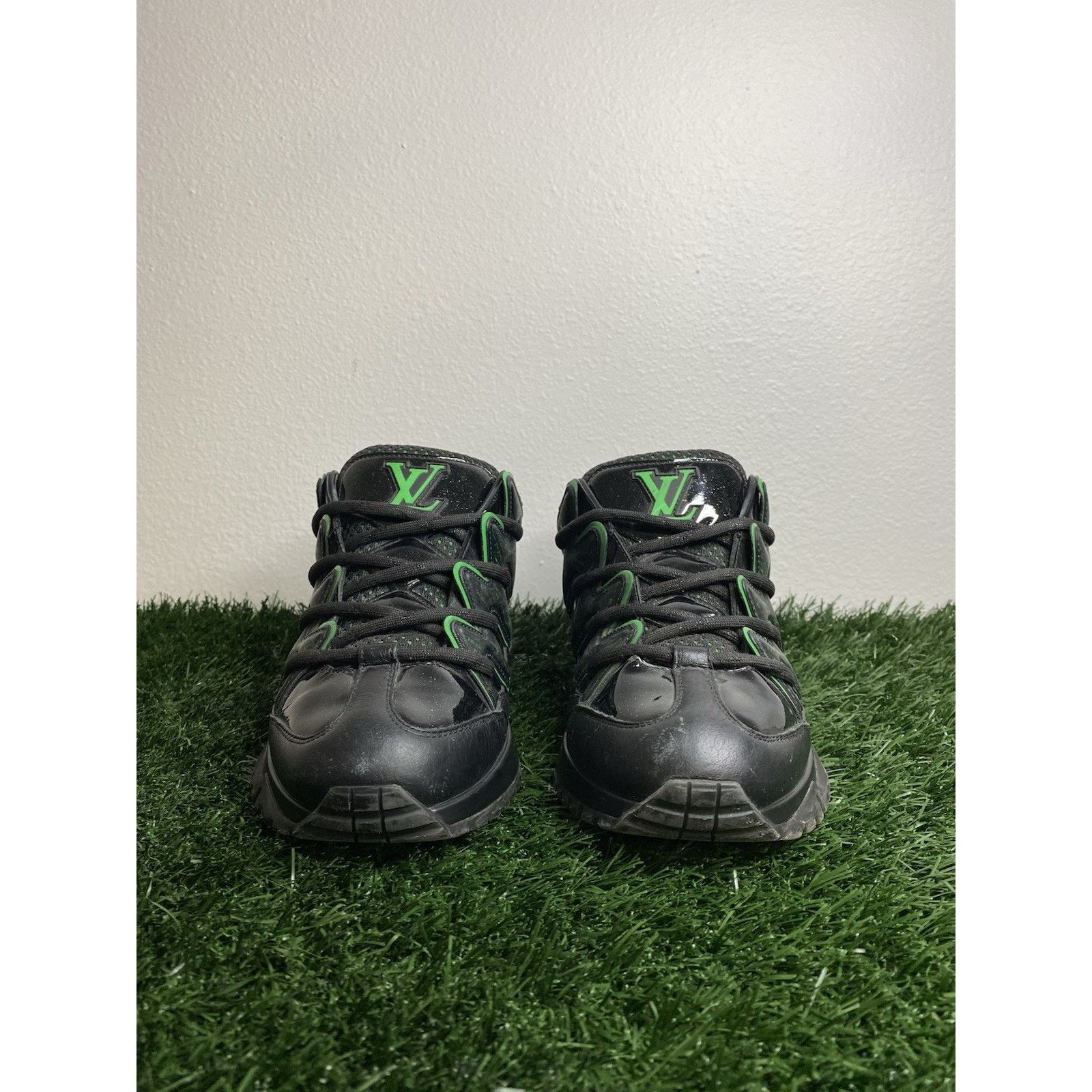 Louis Vuitton Louis Vuitton Zig Zag Sneakers Virgil Abloh |7 LV / 8-8.5 US Size US 8 / EU 41 - 8 Thumbnail