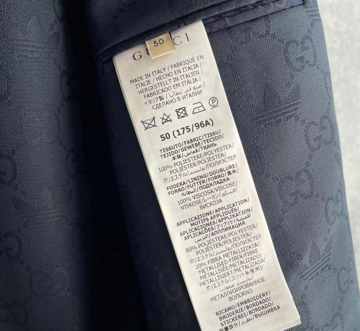 Gucci Gucci Adidas co-branded logo dark pattern full print suit j Size US M / EU 48-50 / 2 - 7 Thumbnail