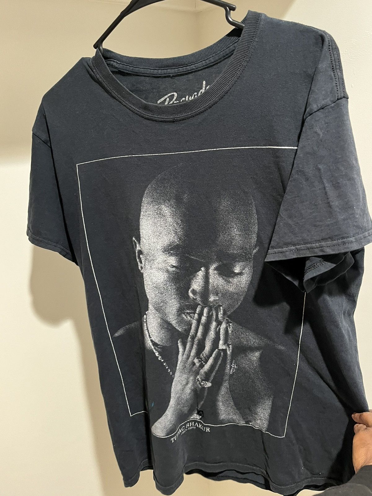 Vintage 2Pac Vintage T shirt Tupac Shakur Size US S / EU 44-46 / 1 - 1 Thumbnail
