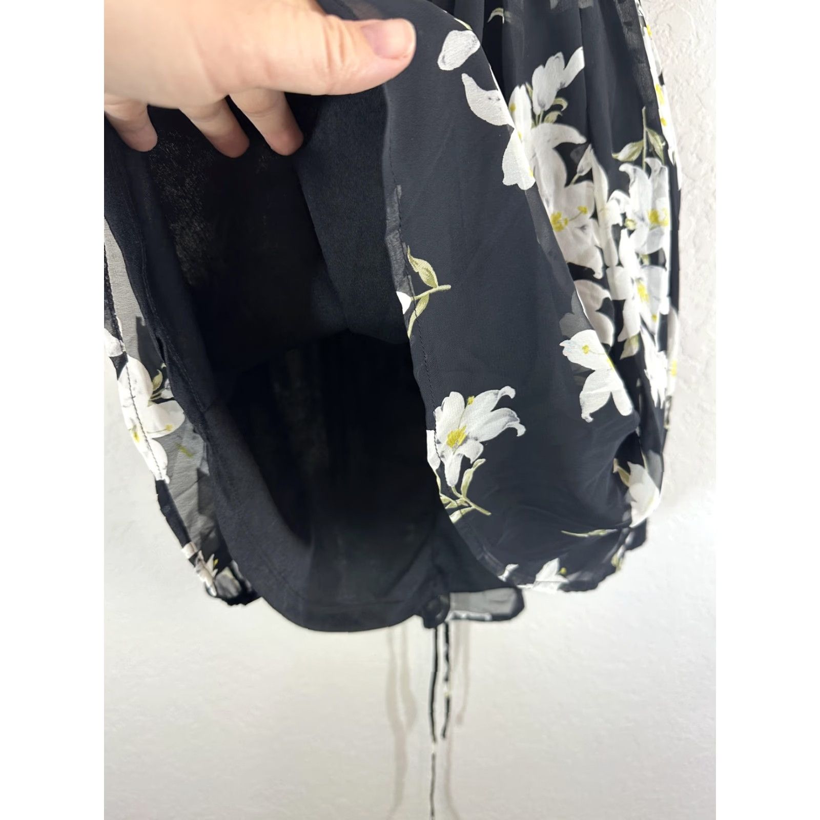 Lulus Lulus Dress Womens Small Black Floral Fit & Flare Lace Up Back Chiffon Sundress Size S / US 4 / IT 40 - 5 Thumbnail