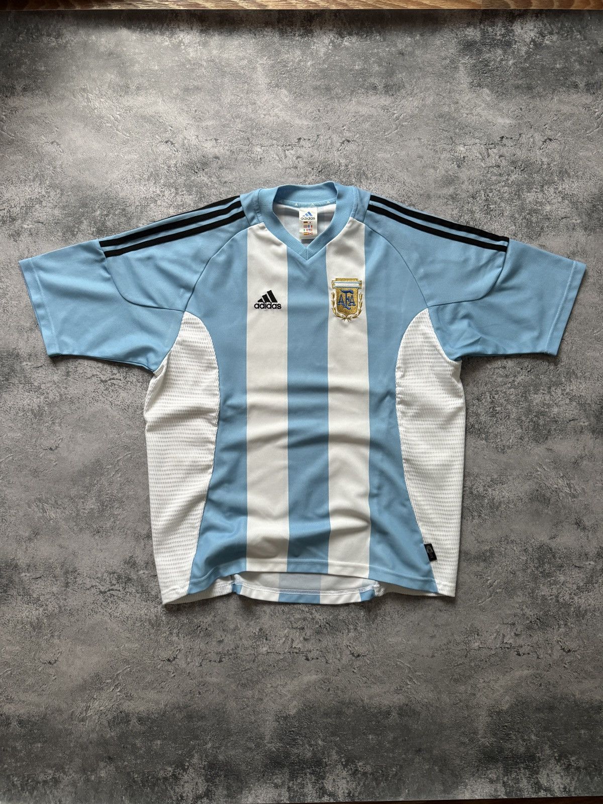 Adidas ARGENTINA 2002/04 Adidas Home Football Jersey size L Size US L / EU 52-54 / 3 - 1 Thumbnail
