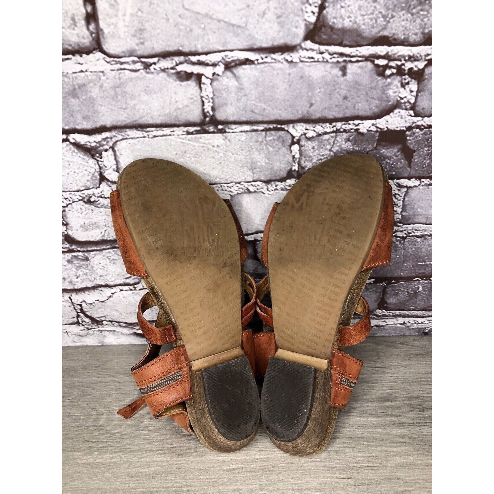Other Miz Mooz Orange Leather Side Zipper Strap Heeled Sandals Wom Size US 10.5 / IT 40.5 - 7 Thumbnail